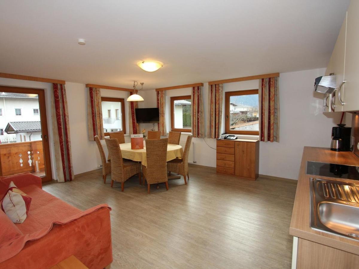 Holiday Flat In Uderns Near The Ski Area Экстерьер фото
