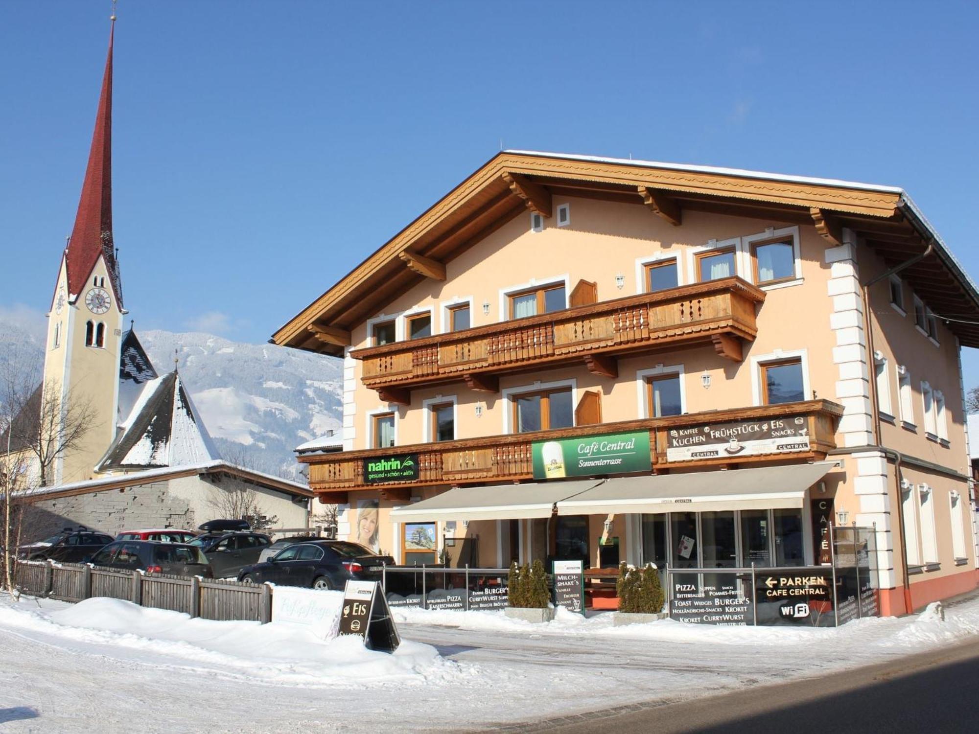 Holiday Flat In Uderns Near The Ski Area Экстерьер фото